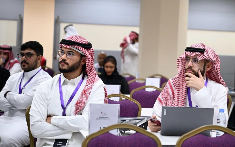 جامعة الملك عبدالعزيز تطلق النسخة الأولى من AIPM Hackathon "هاكاثون الذكاء الاصطناعي في العلاجات الدقيقة" بالشراكة مع جامعة أكسفورد وبمشاركة 22 فريقًا بحثيًا من الجامعات السعودية و رواد الأعمال
